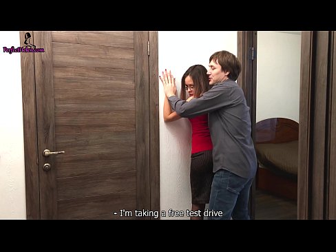 ❤️ Сексуалды риэлтор өзінің пәтерін сатқанда, оның кискасын және трахаеттерін нәзік түрде жұлып алады - Кремпай ️❌ Порно kk.tubsexer-porn.ru ❌